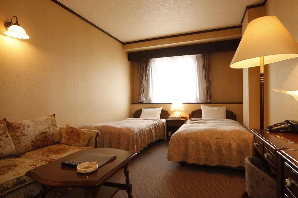 Shakespeare Hotel Хакуба-Мура Экстерьер фото